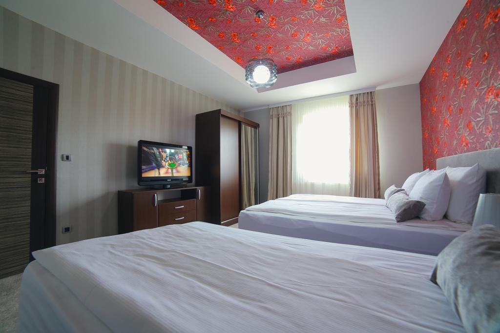 Garni Hotel Radovic Kragujevac Exterior photo