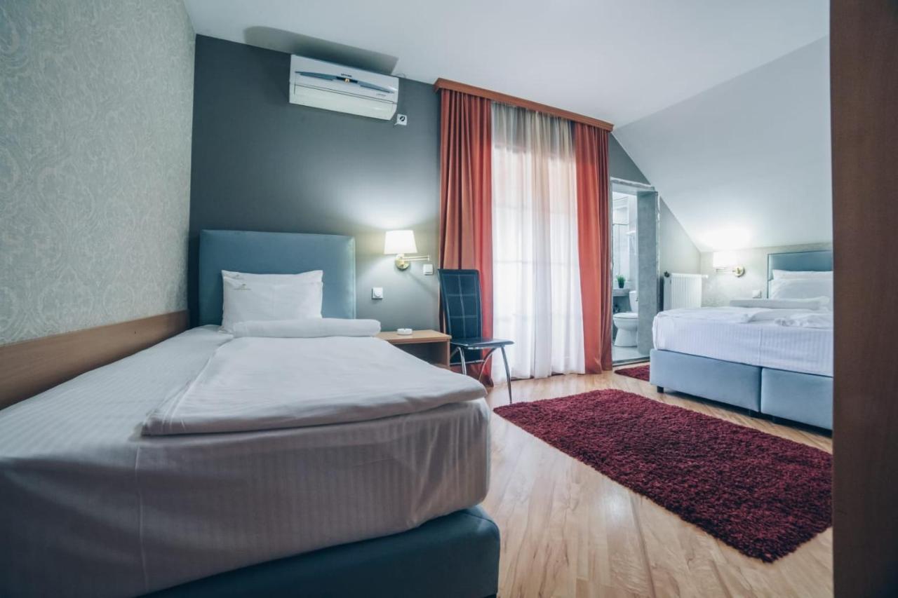 Garni Hotel Radovic Kragujevac Exterior photo